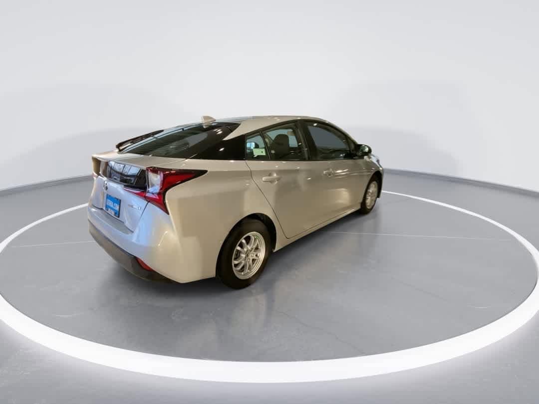 Thumbnail: 2021 Toyota Prius - 8