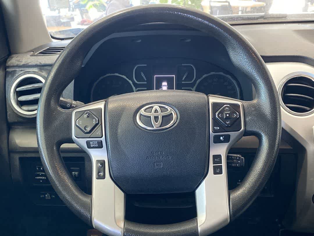 Thumbnail: 2019 Toyota Tundra - 17