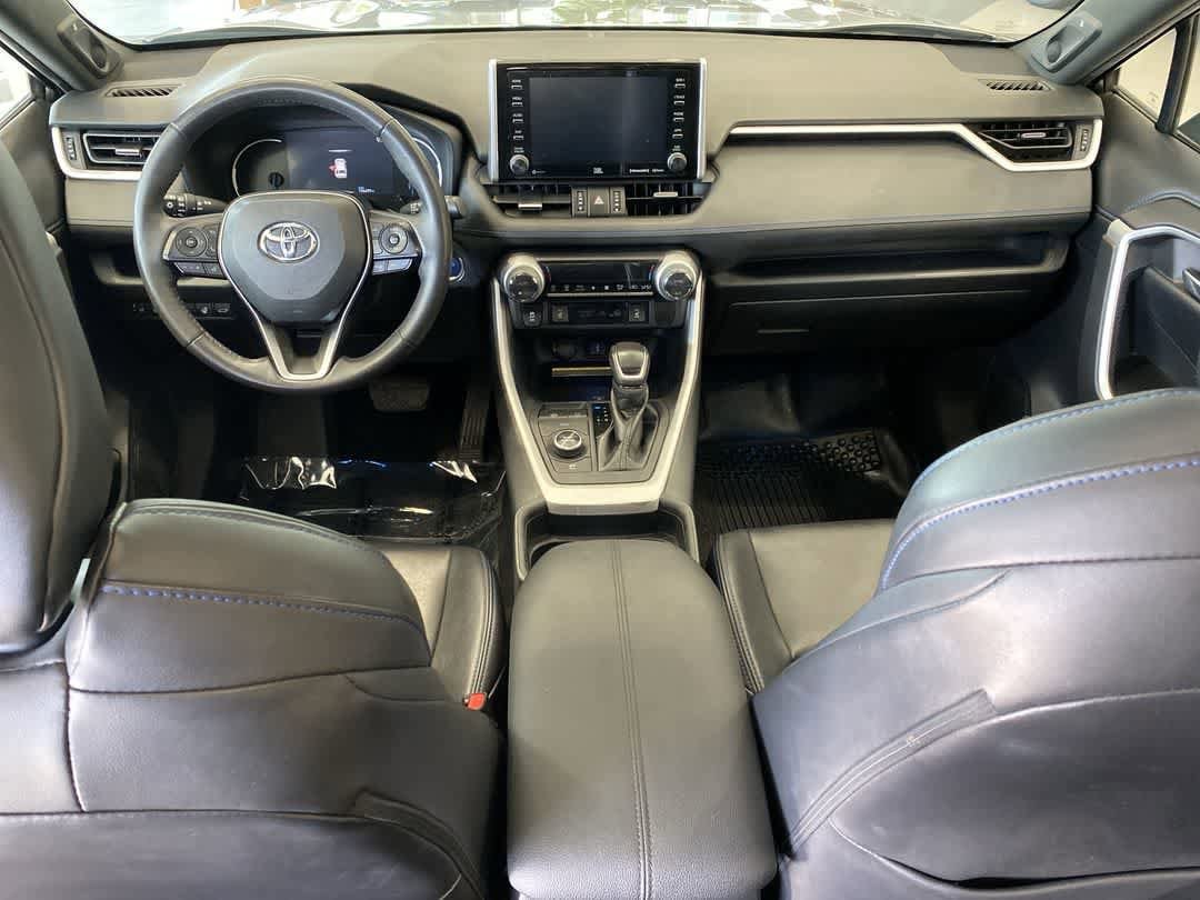 Thumbnail: 2021 Toyota RAV4 - 24