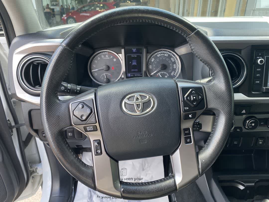 Thumbnail: 2019 Toyota Tacoma - 16