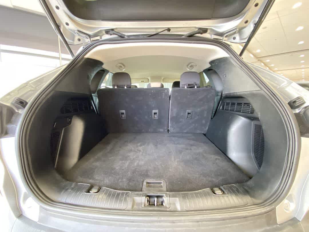 Thumbnail: 2021 Ford Escape - 26