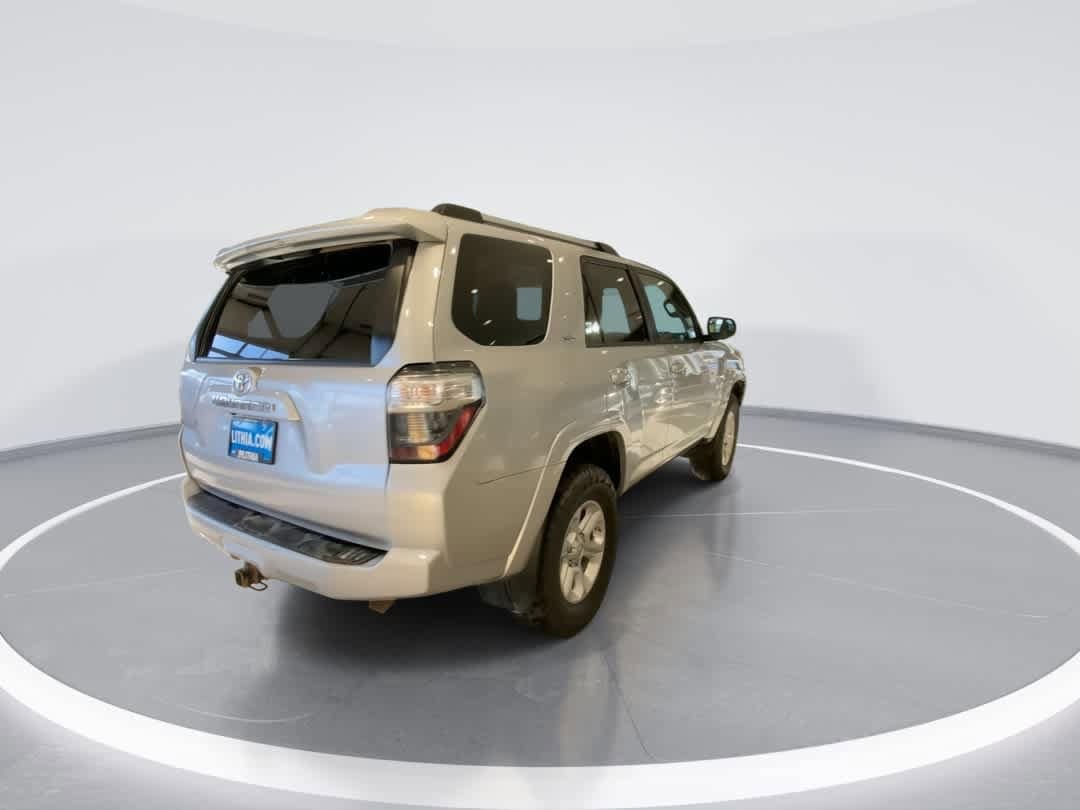 Thumbnail: 2019 Toyota 4Runner - 8