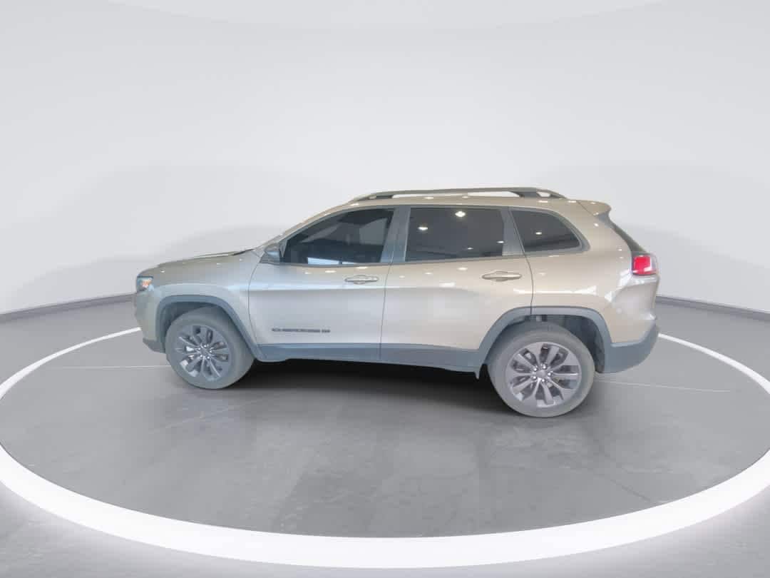 Thumbnail: 2021 Jeep Cherokee - 5