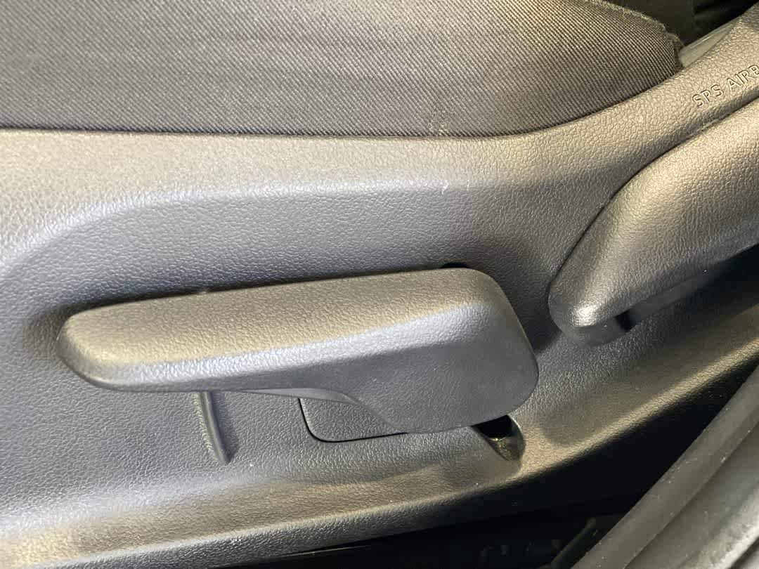 Thumbnail: 2024 Toyota RAV4 - 15