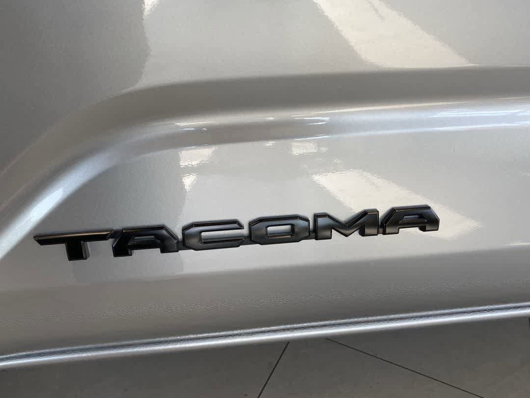 Thumbnail: 2025 Toyota Tacoma - 11