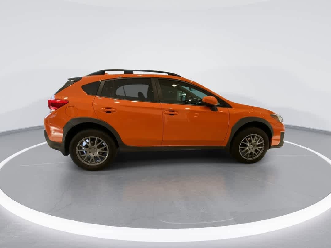 Thumbnail: 2018 Subaru Crosstrek - 9