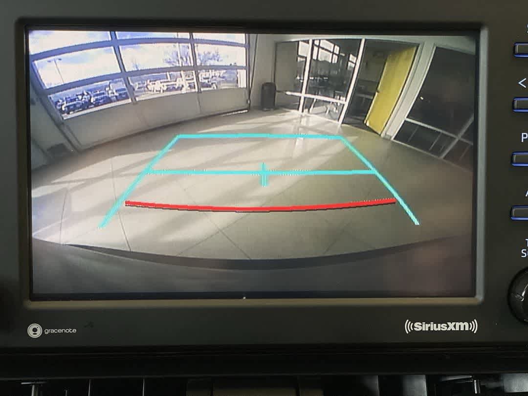 Thumbnail: 2022 Toyota RAV4 - 20