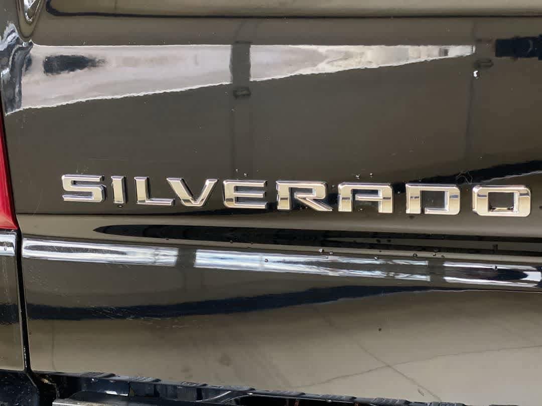 Thumbnail: 2022 Chevrolet Silverado 1500 - 11