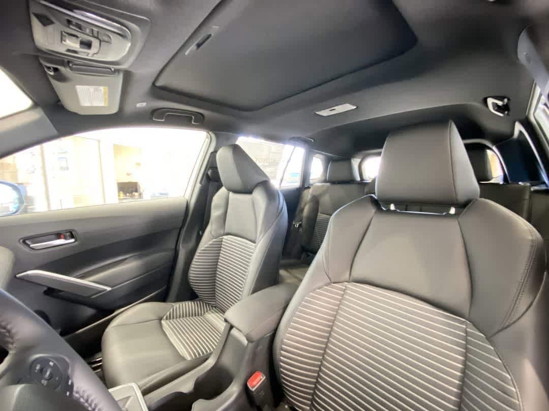 Thumbnail: 2026 Toyota Corolla Cross - 14