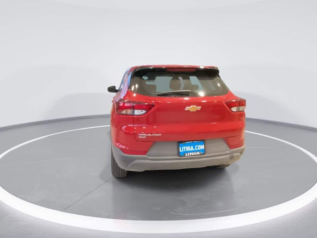 Thumbnail: 2026 Chevrolet TrailBlazer - 7
