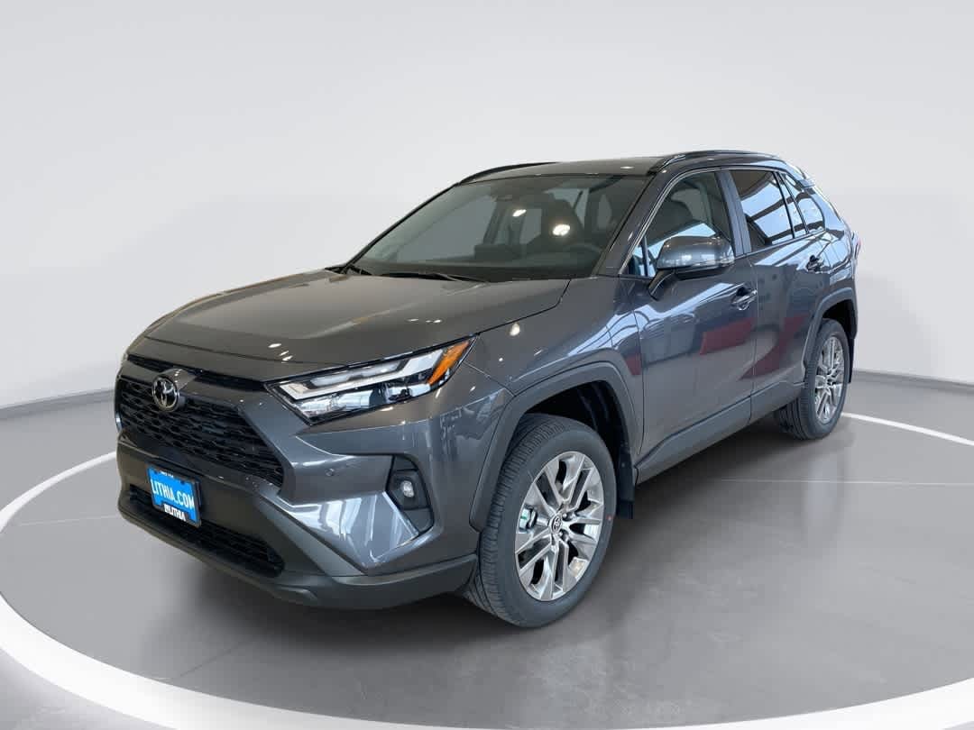 2025 Toyota RAV4 XLE Premium's photo