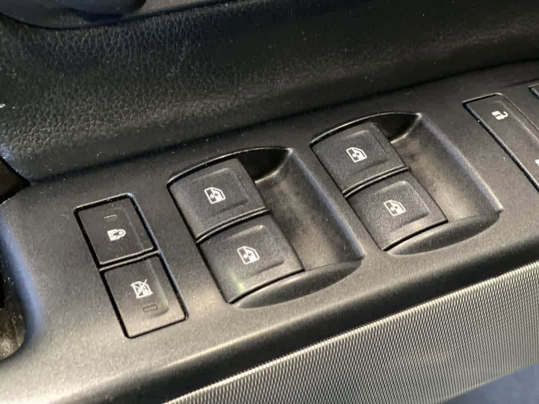 Thumbnail: 2017 Chevrolet Silverado 1500 - 15