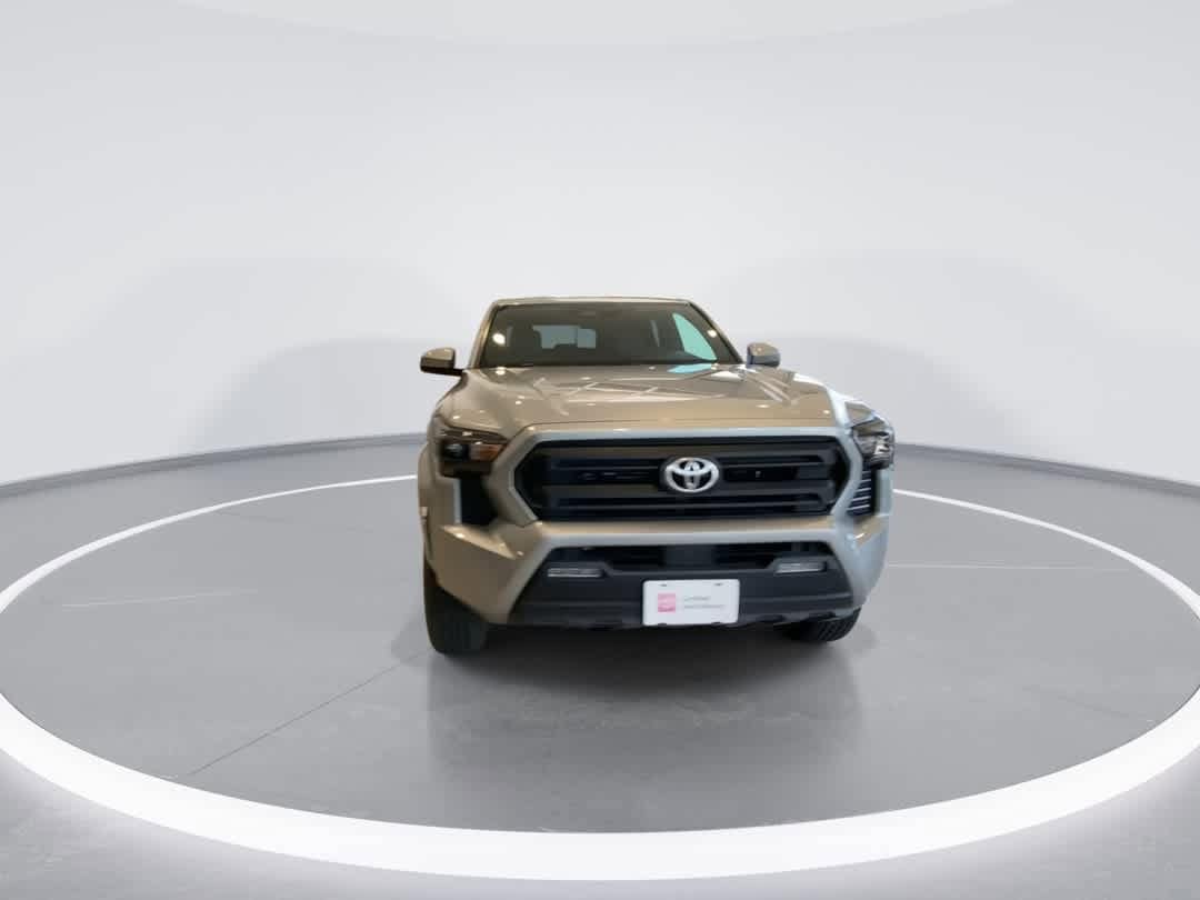 Thumbnail: 2024 Toyota Tacoma - 3
