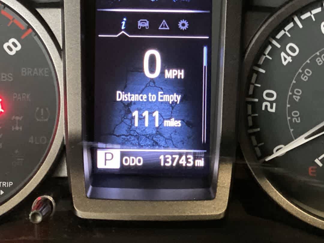 Thumbnail: 2023 Toyota Tacoma - 15