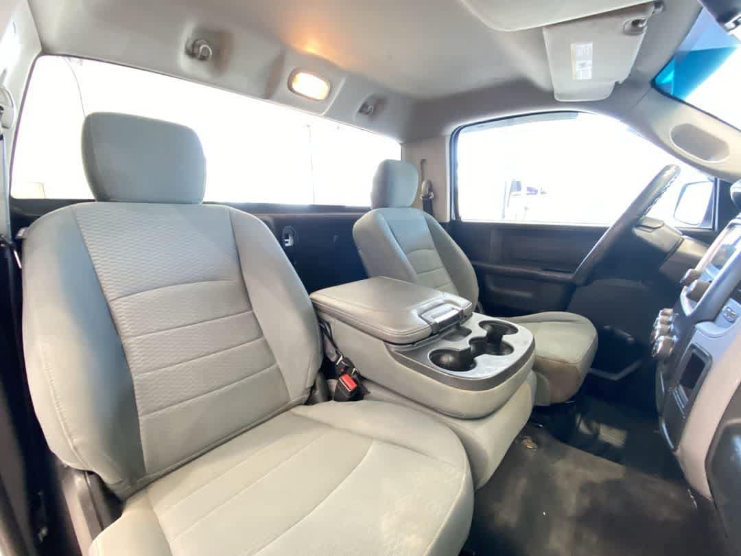2016 RAM Ram 1500 Pickup Tradesman - Photo 24