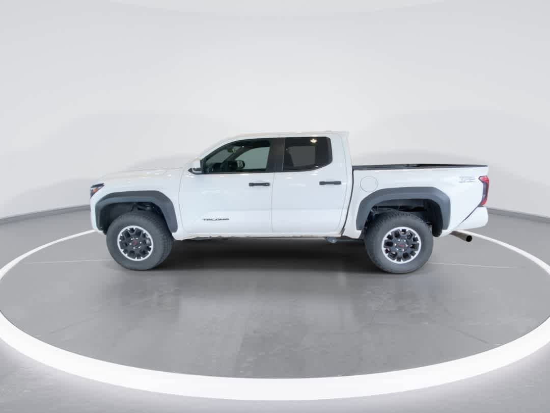 Thumbnail: 2024 Toyota Tacoma - 5