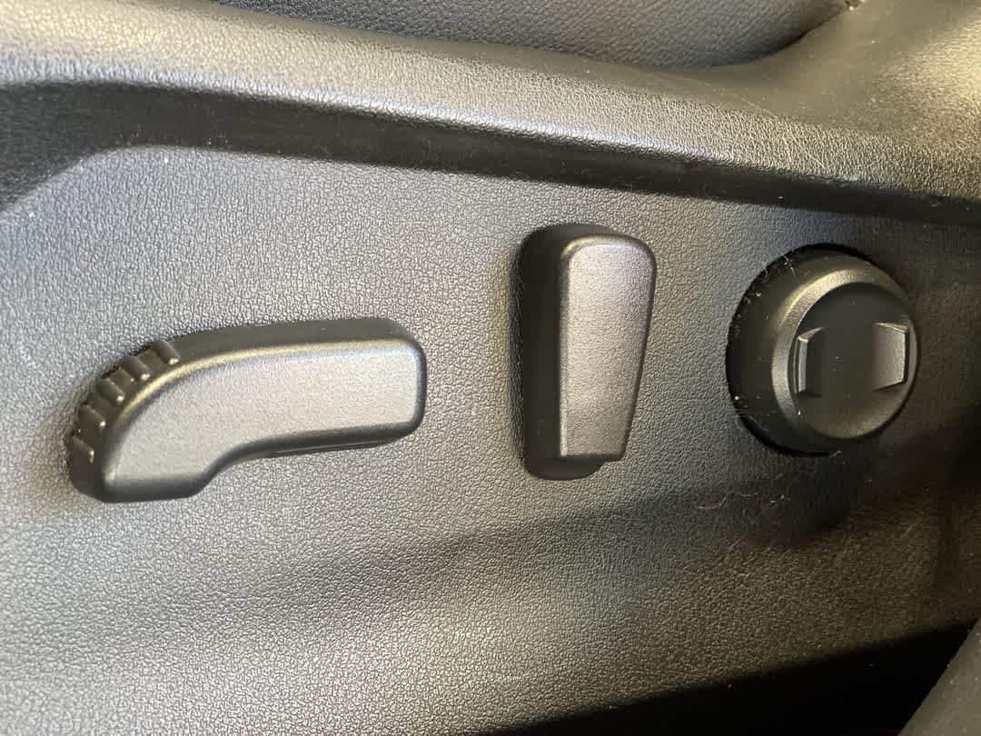 Thumbnail: 2020 Subaru Forester - 14