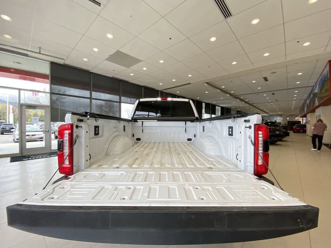 Thumbnail: 2024 Ford F-250 - 24