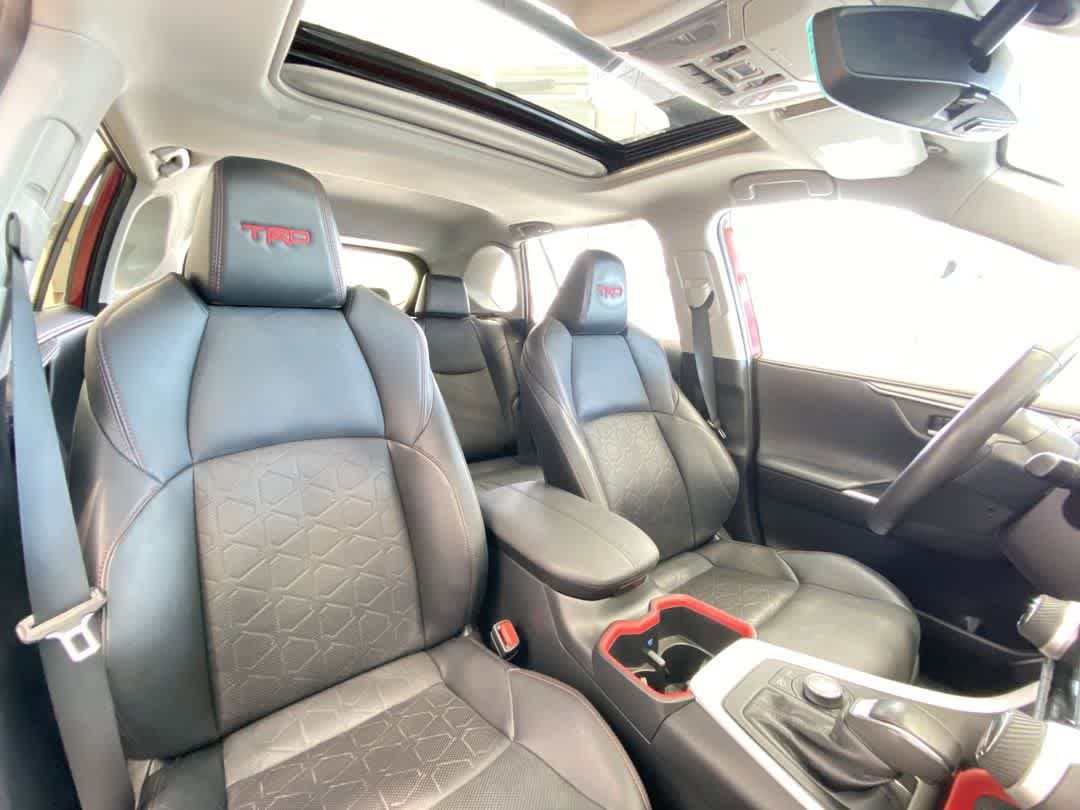 Thumbnail: 2022 Toyota RAV4 - 27