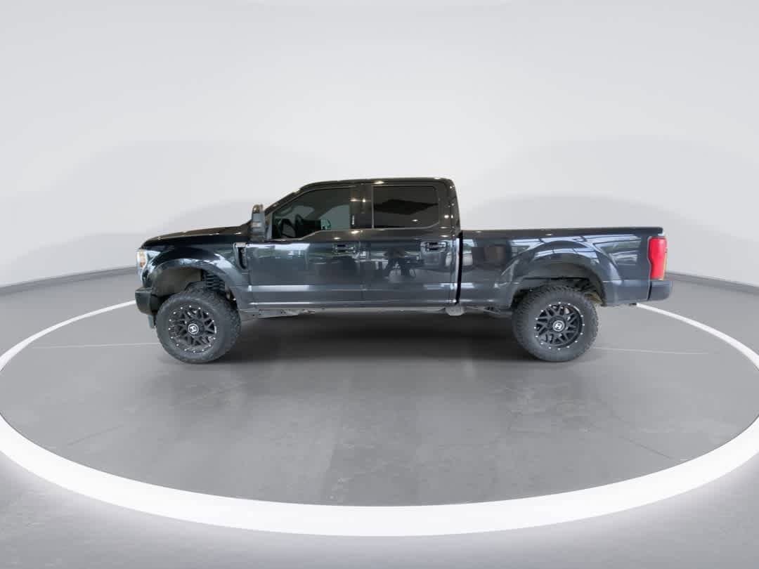 Thumbnail: 2019 Ford F-250 - 5