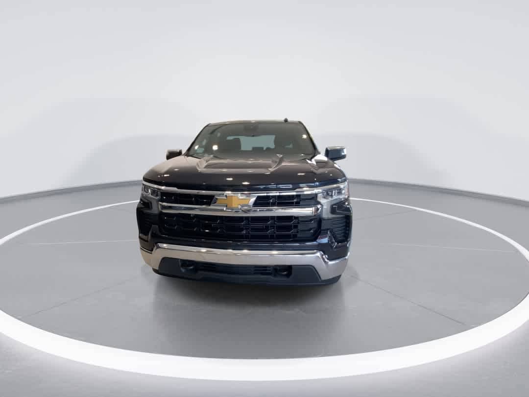 Thumbnail: 2022 Chevrolet Silverado 1500 - 3