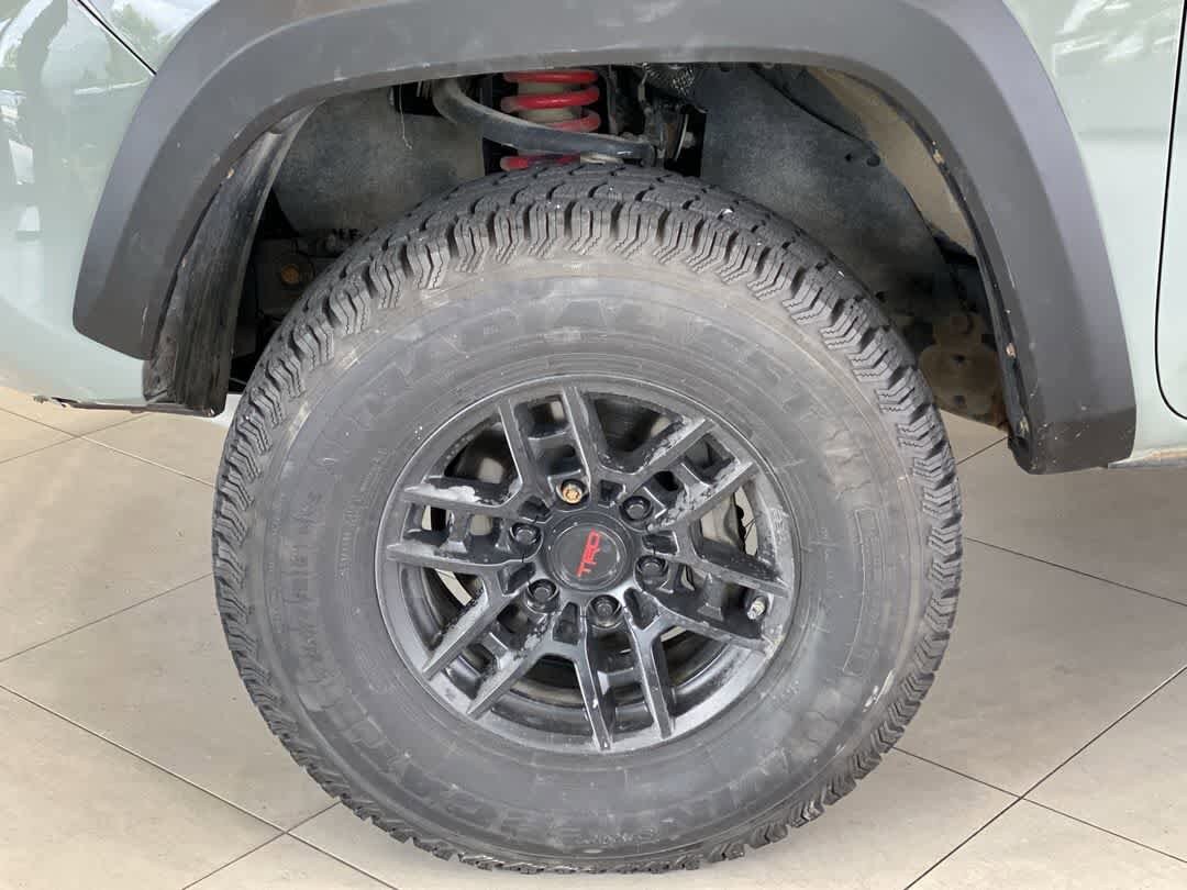 Thumbnail: 2021 Toyota Tacoma - 13