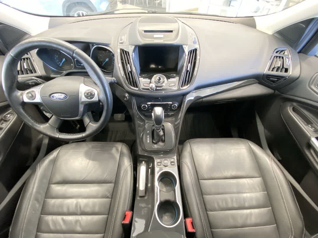 Thumbnail: 2015 Ford Escape - 23