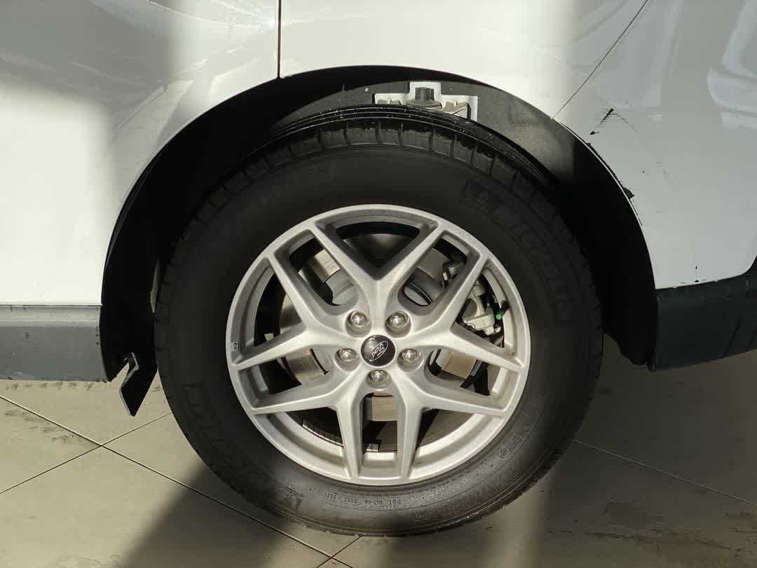 Thumbnail: 2024 Ford Edge - 13