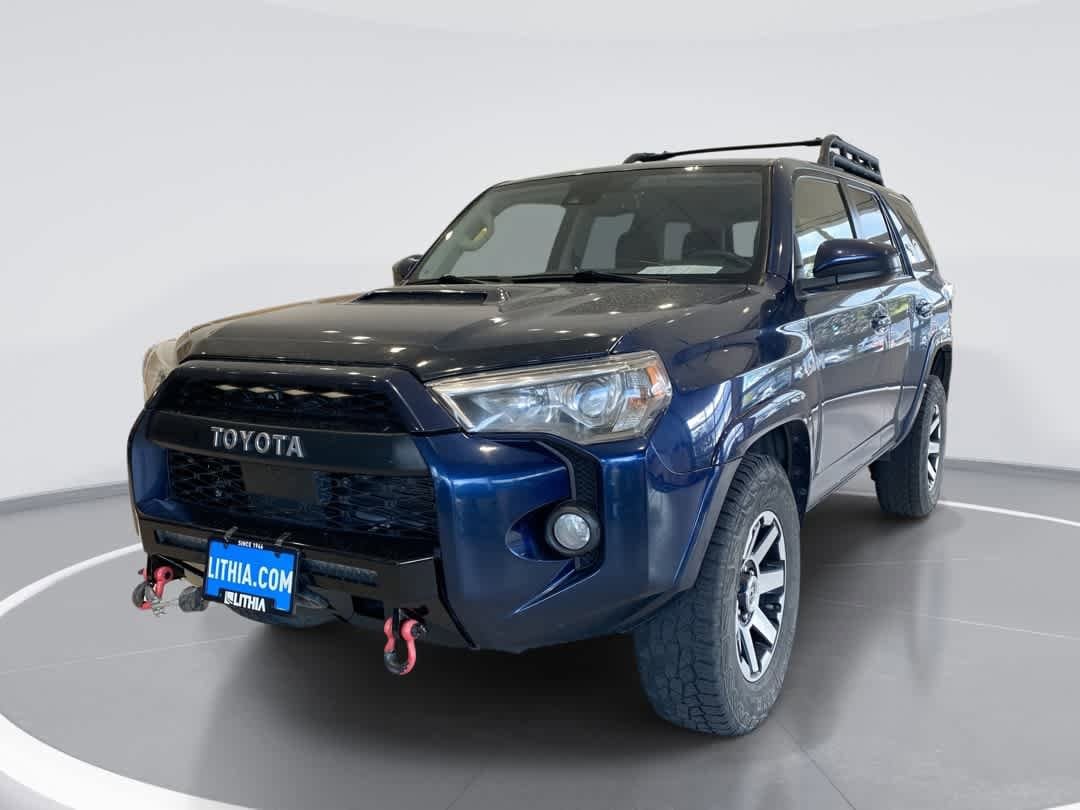 2020 Toyota 4Runner Off-Road 4WD V6's photo