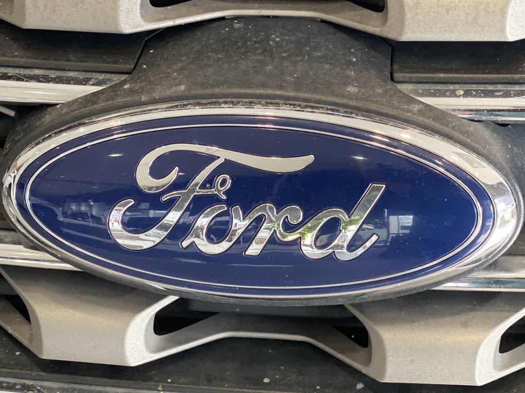 Thumbnail: 2017 Ford Explorer - 10