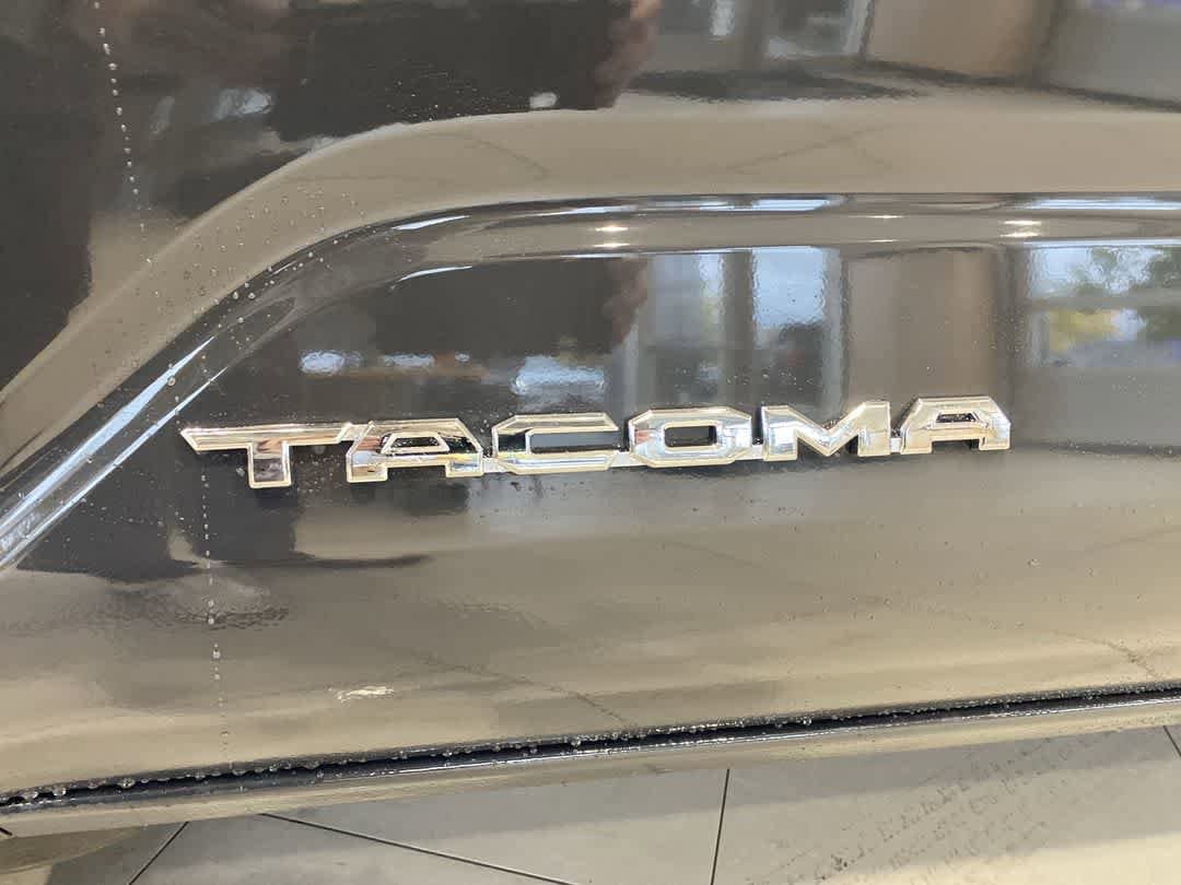 Thumbnail: 2025 Toyota Tacoma - 10