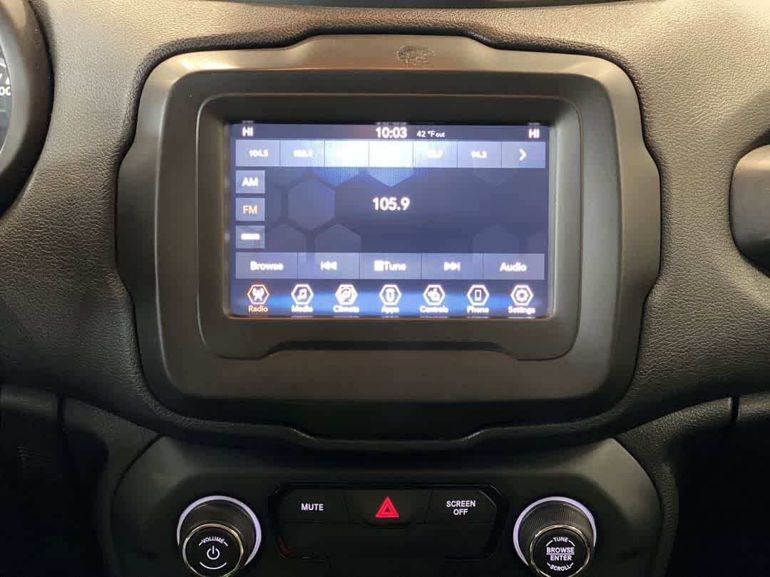 Thumbnail: 2020 Jeep Renegade - 19