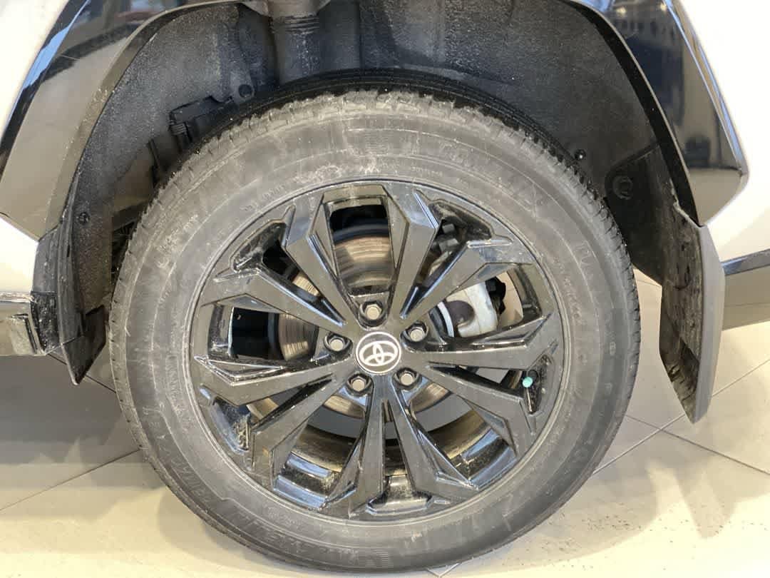 Thumbnail: 2023 Toyota RAV4 - 13