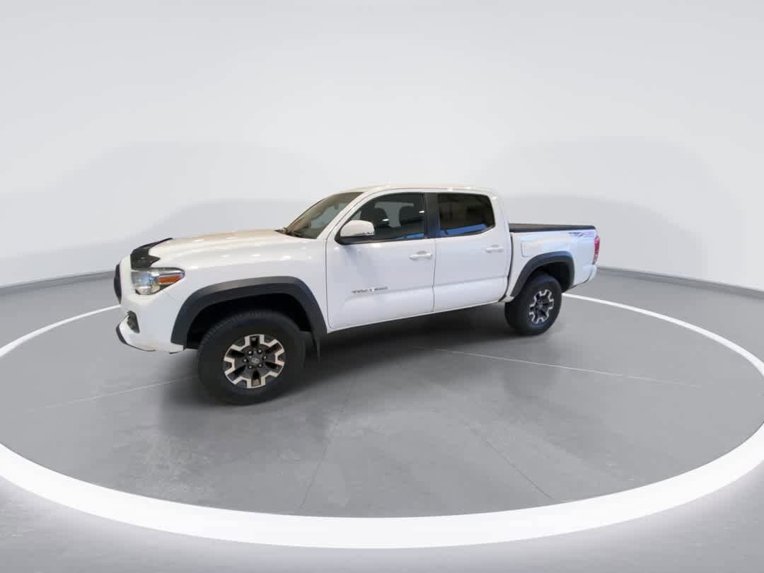 2017 Toyota Tacoma SR5 Sport TRD Pro photo 4