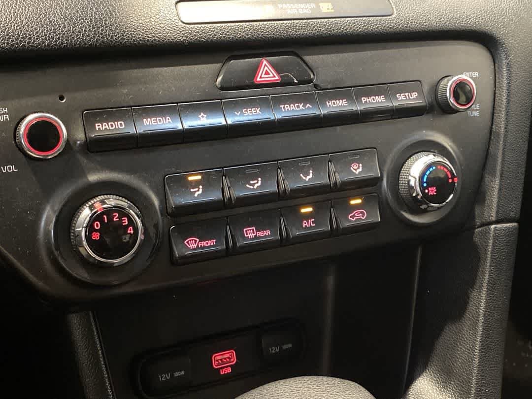 Thumbnail: 2020 Kia Sportage - 18