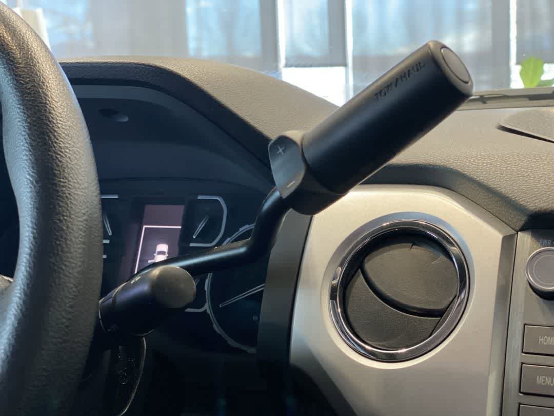 Thumbnail: 2020 Toyota Tundra - 22