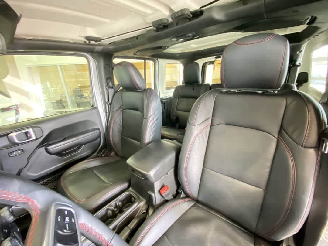 Thumbnail: 2018 Jeep Wrangler - 12