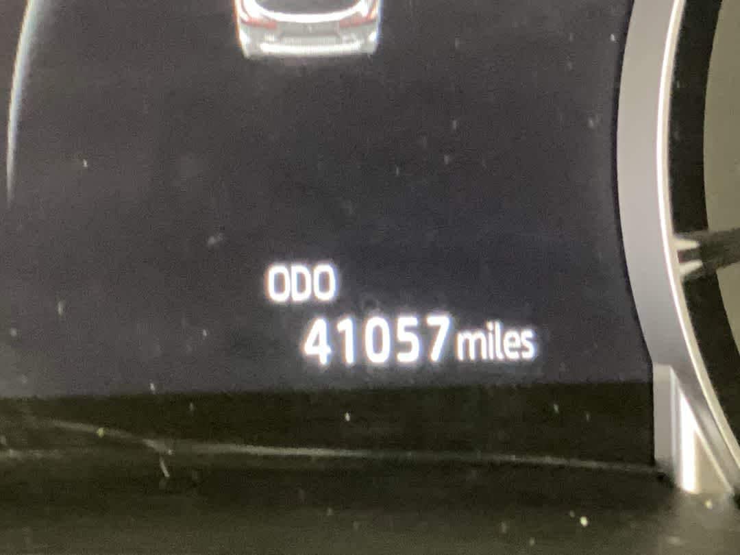 Thumbnail: 2023 Toyota Highlander - 17