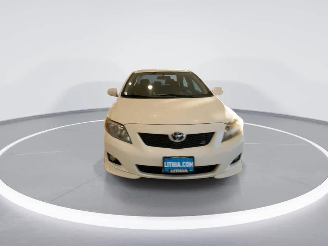 Thumbnail: 2010 Toyota Corolla - 3