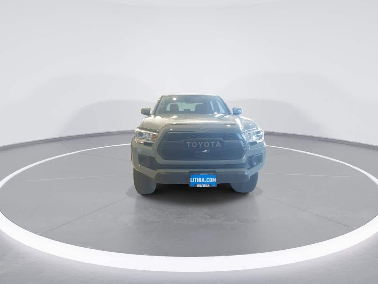 Thumbnail: 2022 Toyota Tacoma - 3