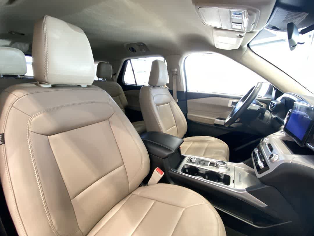 Thumbnail: 2023 Ford Explorer - 27