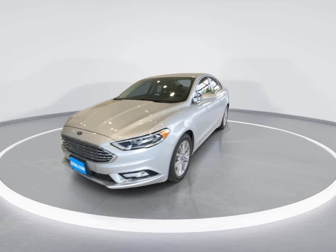 Thumbnail: 2017 Ford Fusion - 4