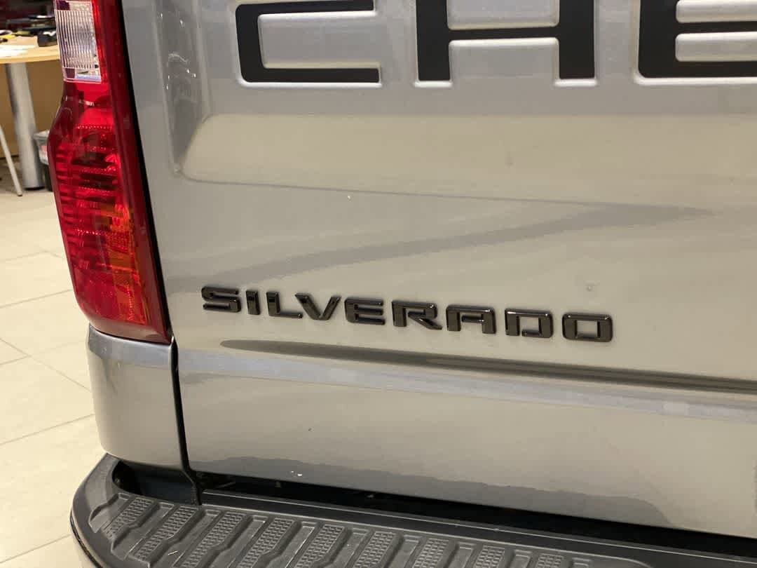 Thumbnail: 2024 Chevrolet Silverado 1500 - 11