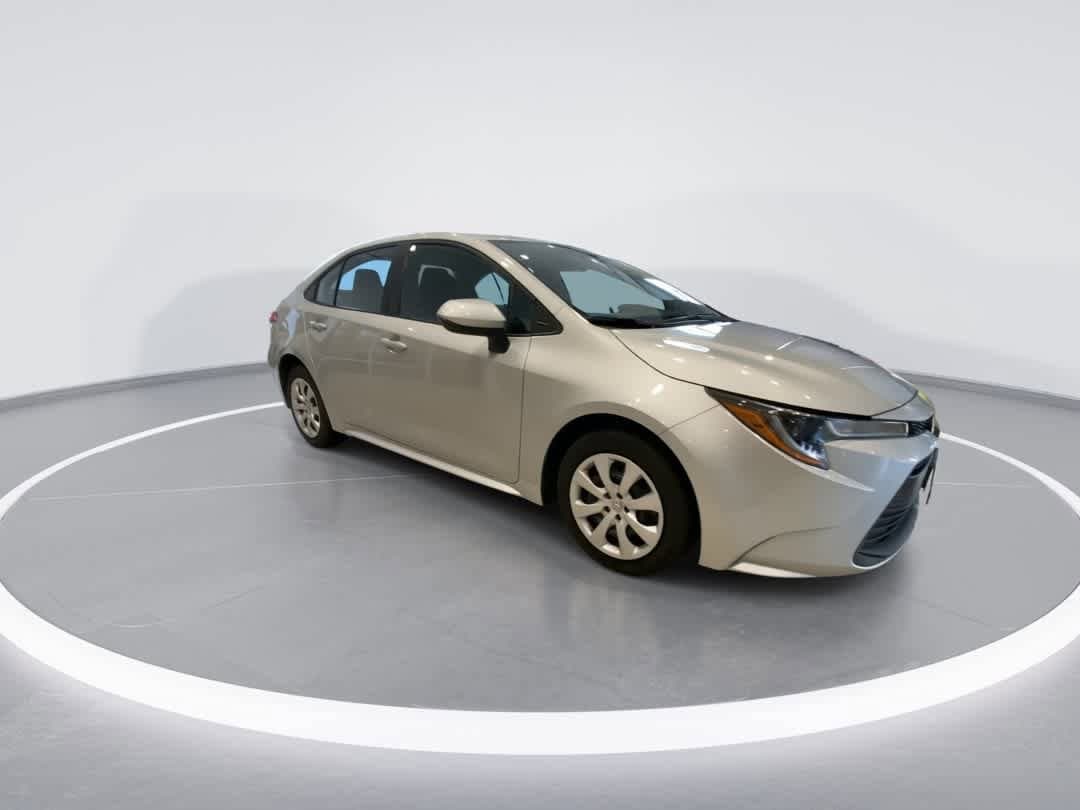 Used 2024 Toyota Corolla LE with VIN 5YFB4MDE8RP165713 for sale in Kansas City