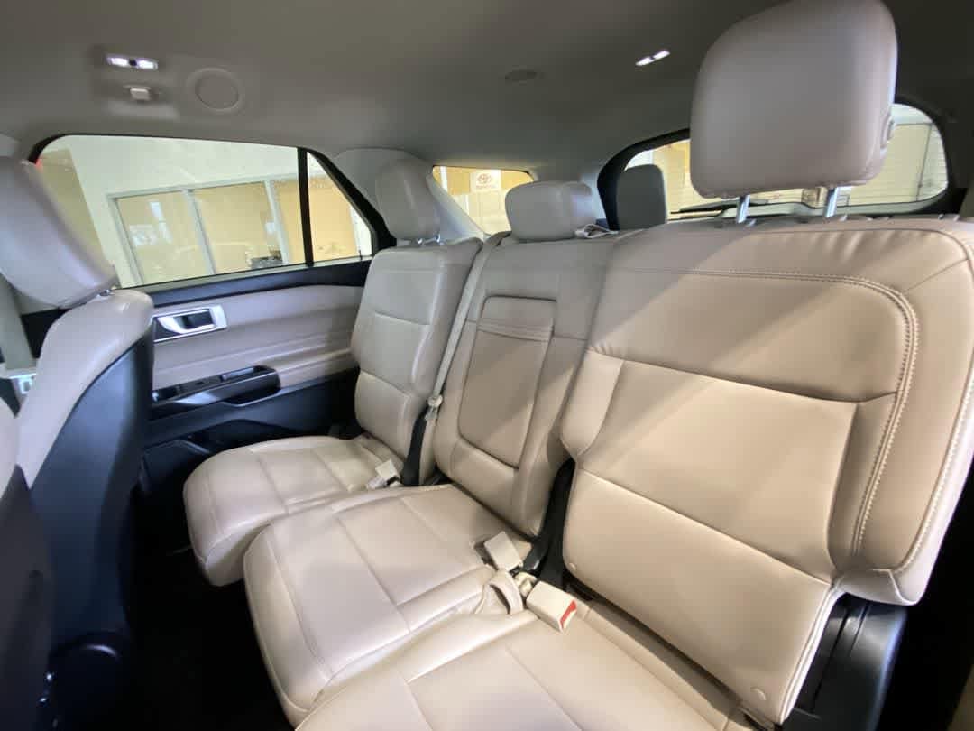 Thumbnail: 2020 Ford Explorer - 25