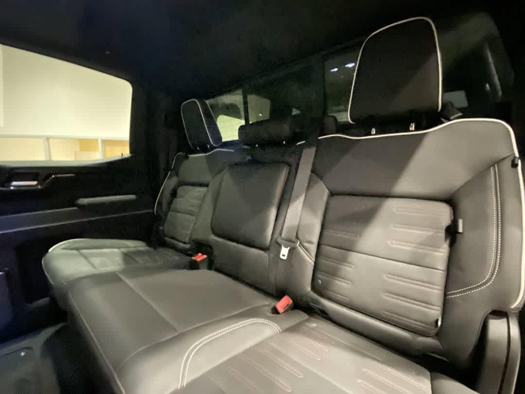 Thumbnail: 2024 GMC Sierra 1500 - 25