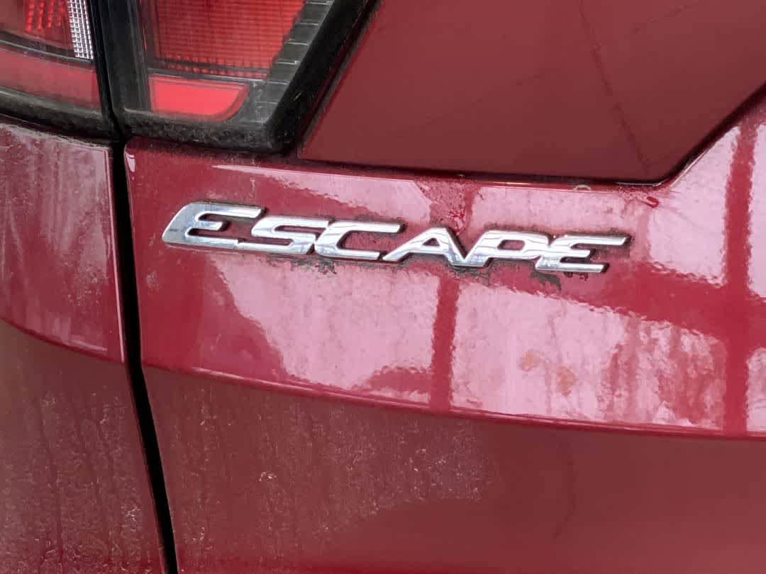 Thumbnail: 2018 Ford Escape - 11