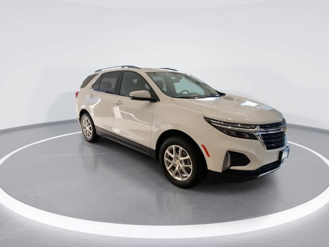 Thumbnail: 2024 Chevrolet Equinox - 2