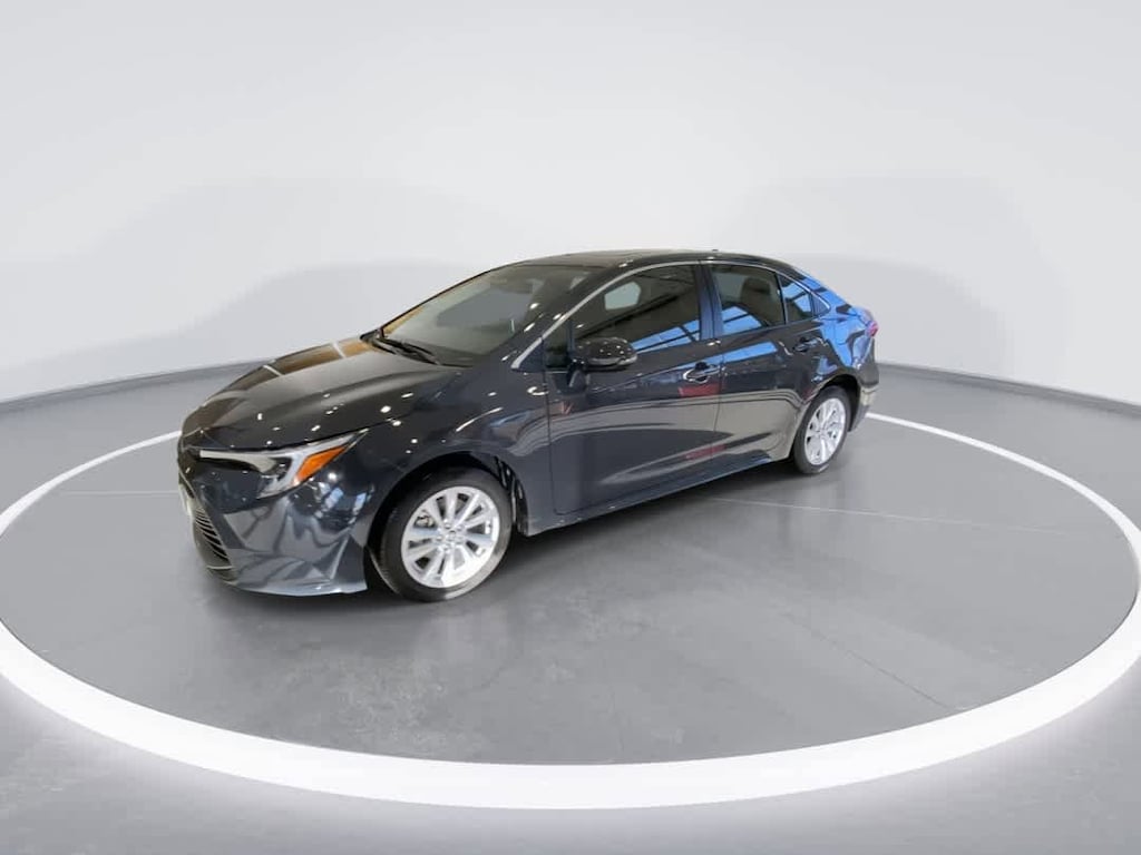 Used 2025 Toyota Corolla Hybrid XLE Sedan