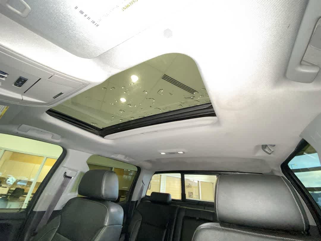 Thumbnail: 2017 Chevrolet Silverado 1500 - 24